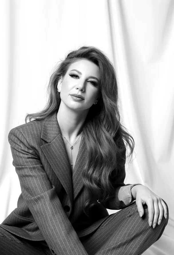 Олена Мілорадова